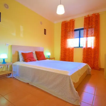 Spacious Close To Everything! *